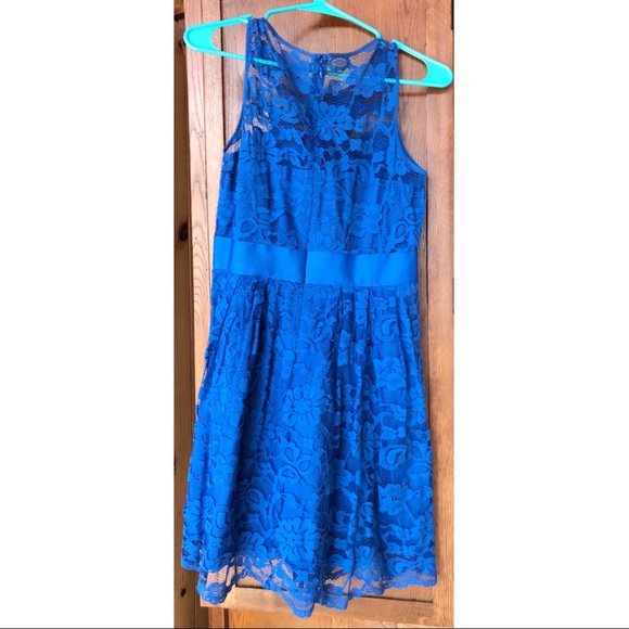 *SOLD* Beautiful BB Dakota Royal Blue Short Lace Dress {ModCloth / Size 8 / EUC} - Picture 2 of 7